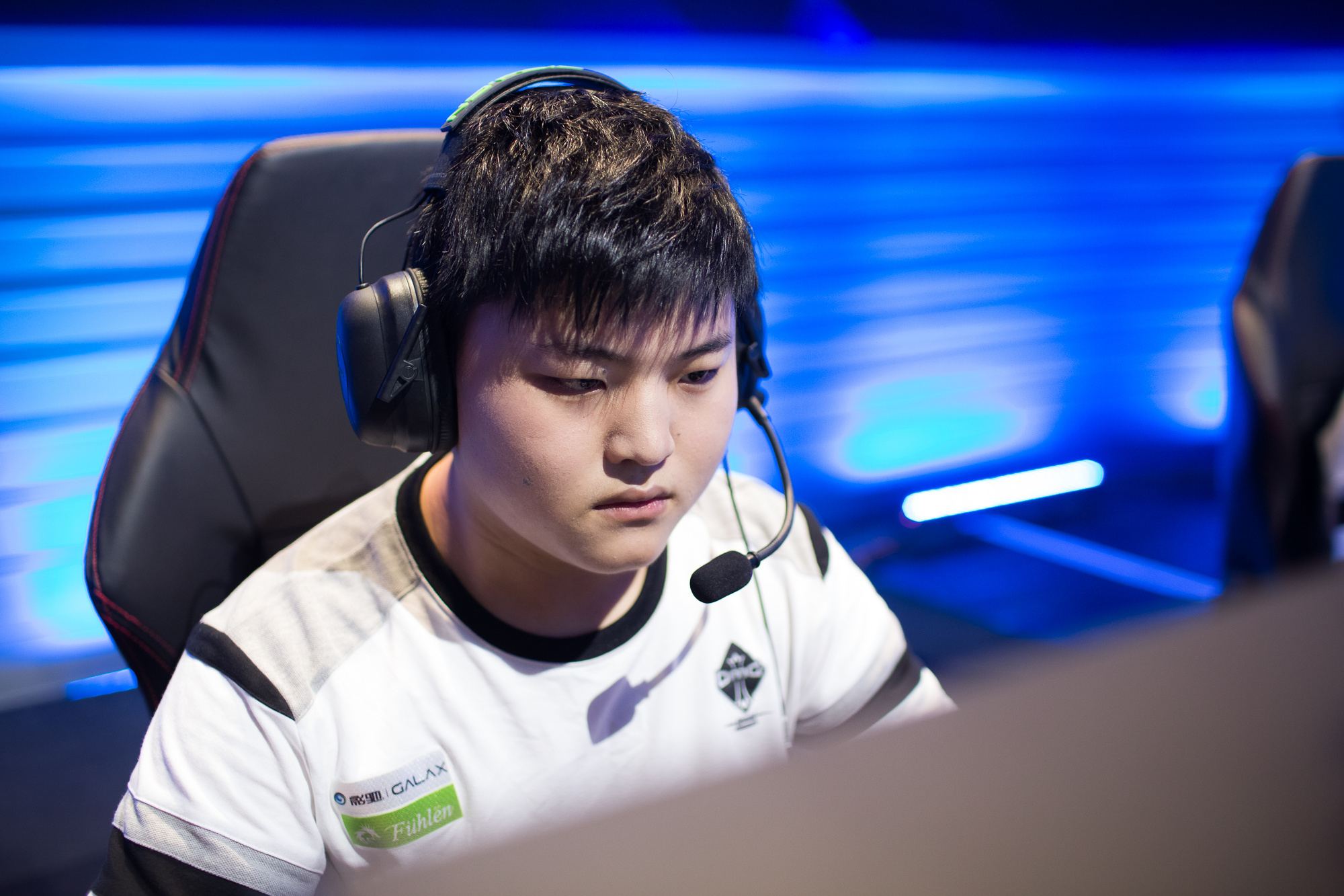 情感上的中 情感上的中