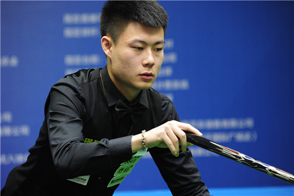 交媒体对球 交媒体对球